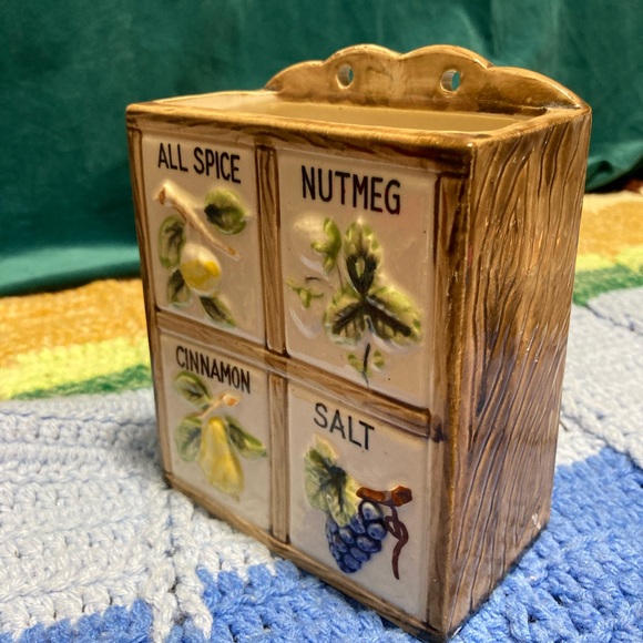 Ceramic Wall Pocket Spice Graphics Kitchen Vintage Kitschy Organizer - Picture 9 of 14